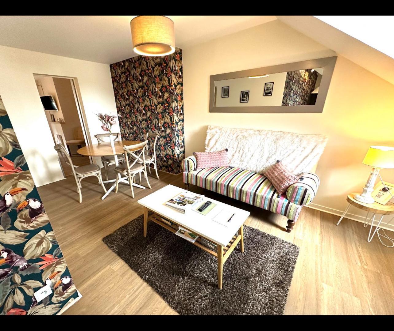 Le Duplex Ou L'Appart D'Agnes" Honfleur Exterior foto